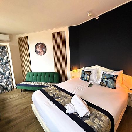 Gabrielle Hotel Эгин Номер фото
