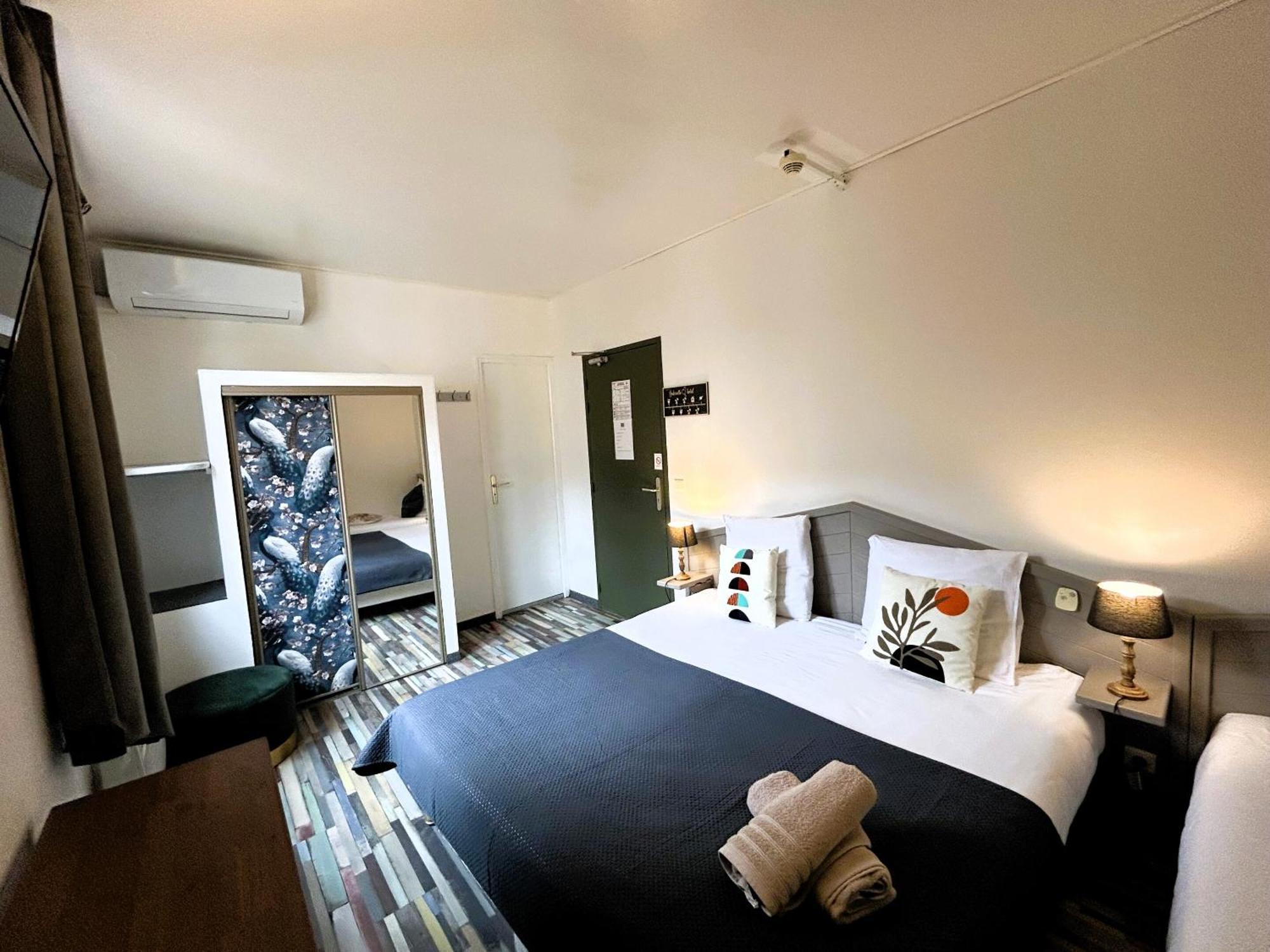 Gabrielle Hotel Эгин Номер фото